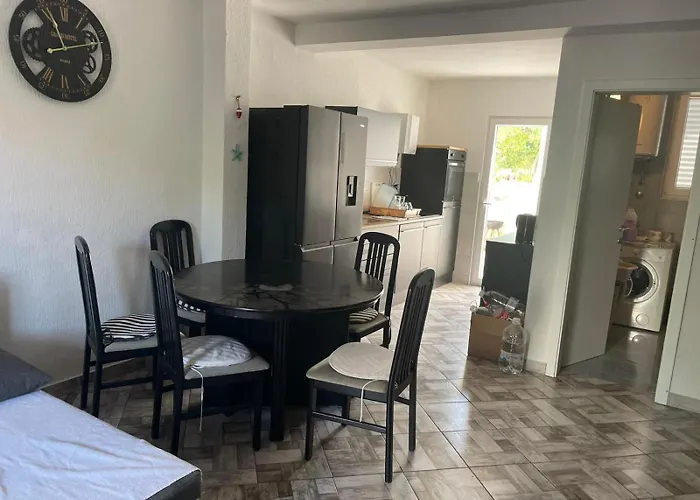 Apartman Povljana פובליאנה